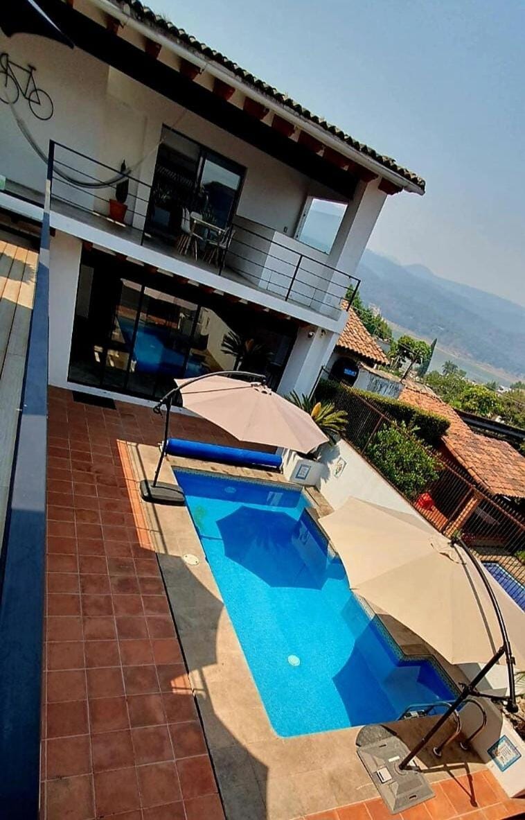 Casa Jaumi Valle de Bravo House in Valle de Bravo