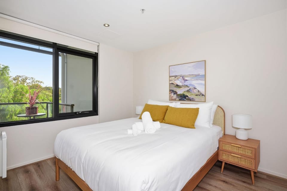 Hawthorn Haven Stay With Private Balcony Views Apartment in Melbourne