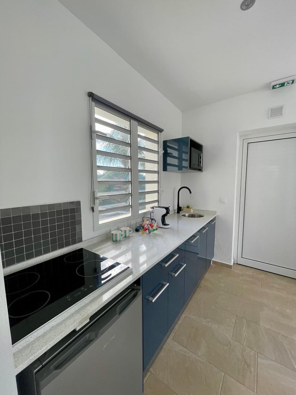 Kitchen or kitchenette, stove, kitchen