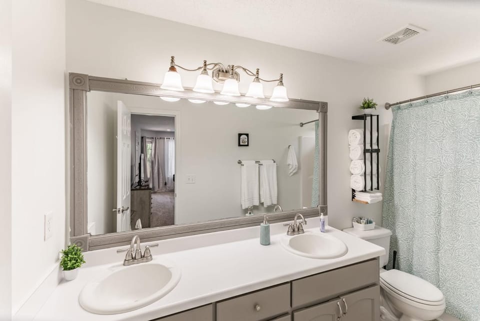 Luxury Stay House in Madison