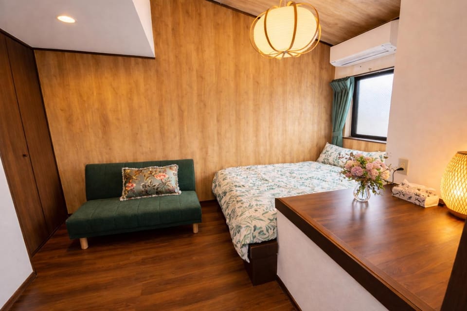 Living room, Bedroom