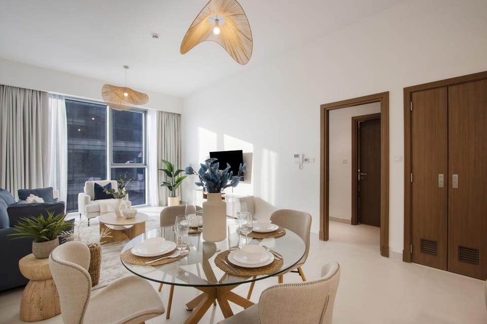 TV and multimedia, Living room, Dining area