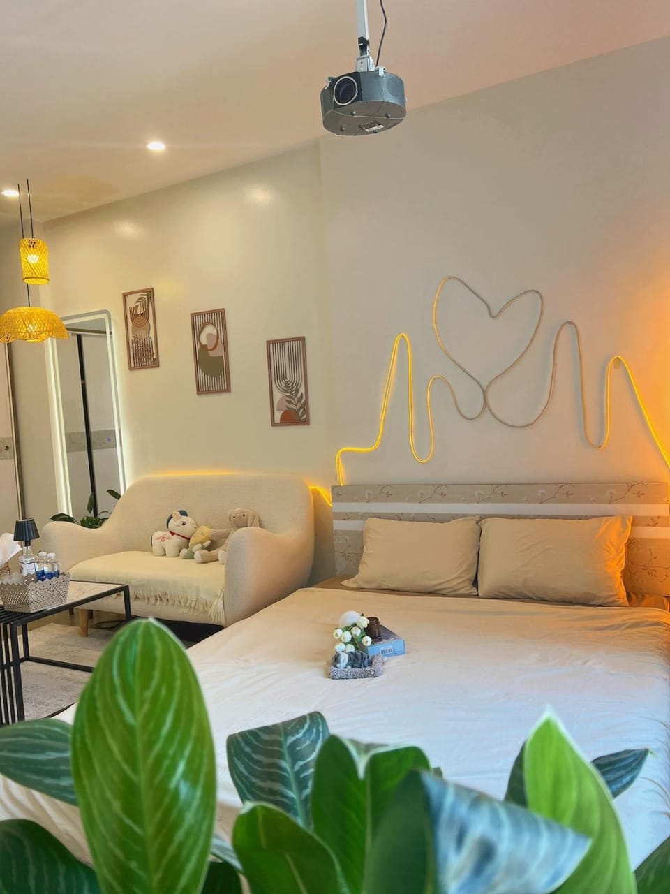 Homestay Vinhome Smart City SA5 Apartment in Hanoi