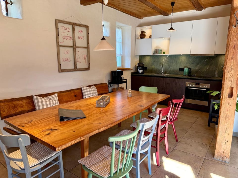 Kitchen or kitchenette, Dining area, Food, kitchen