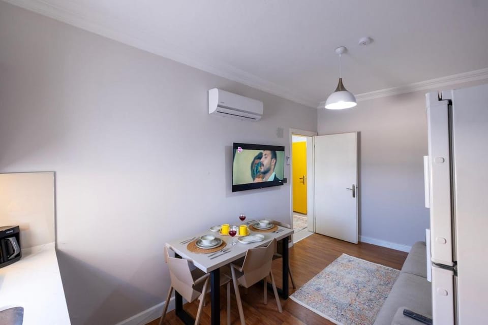 Yellow Suit Apartment in Fethiye