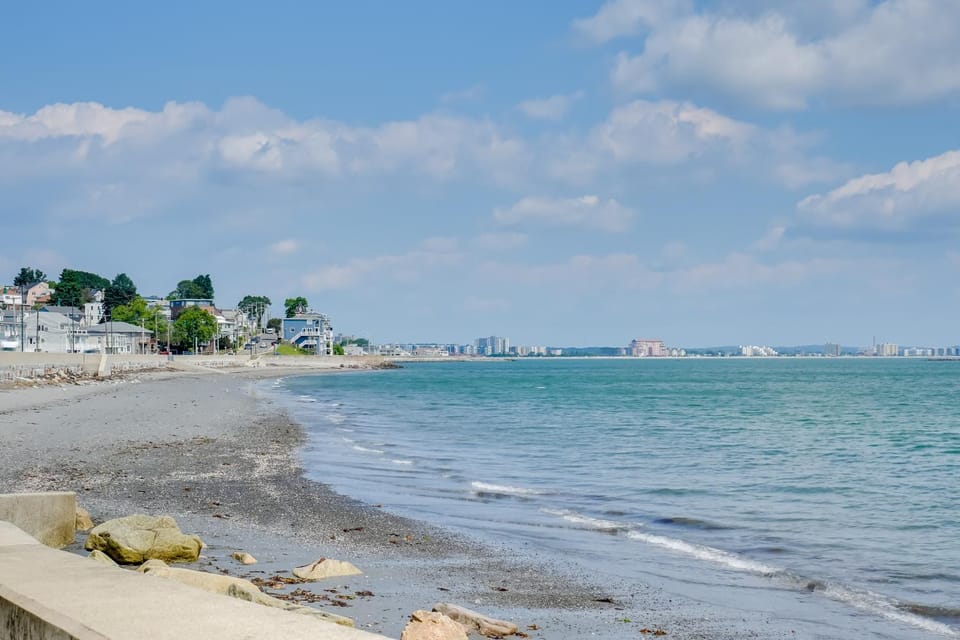 Steps to Short Beach: Ocean-View Apt w/ Deck! Apartment in Winthrop