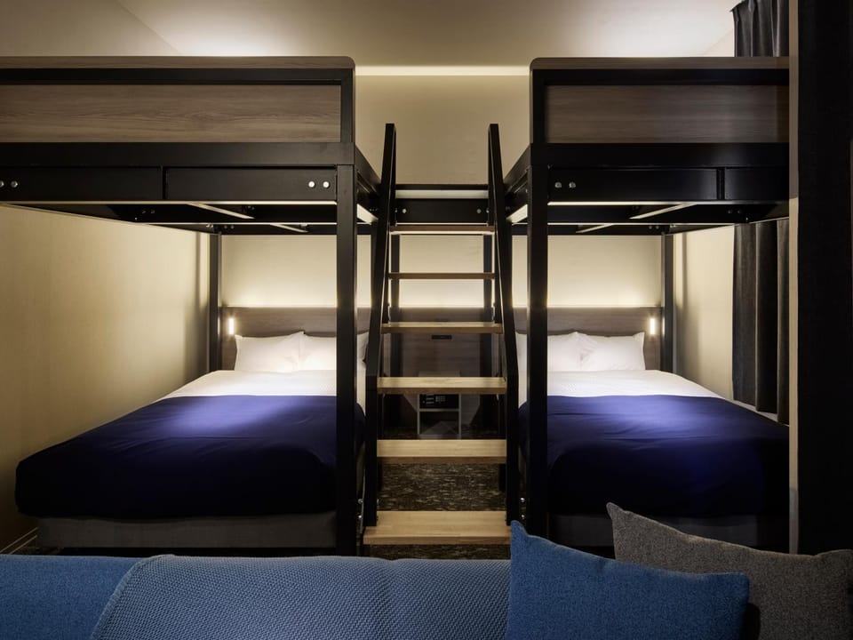 Bed, Photo of the whole room, Bedroom, bunk bed