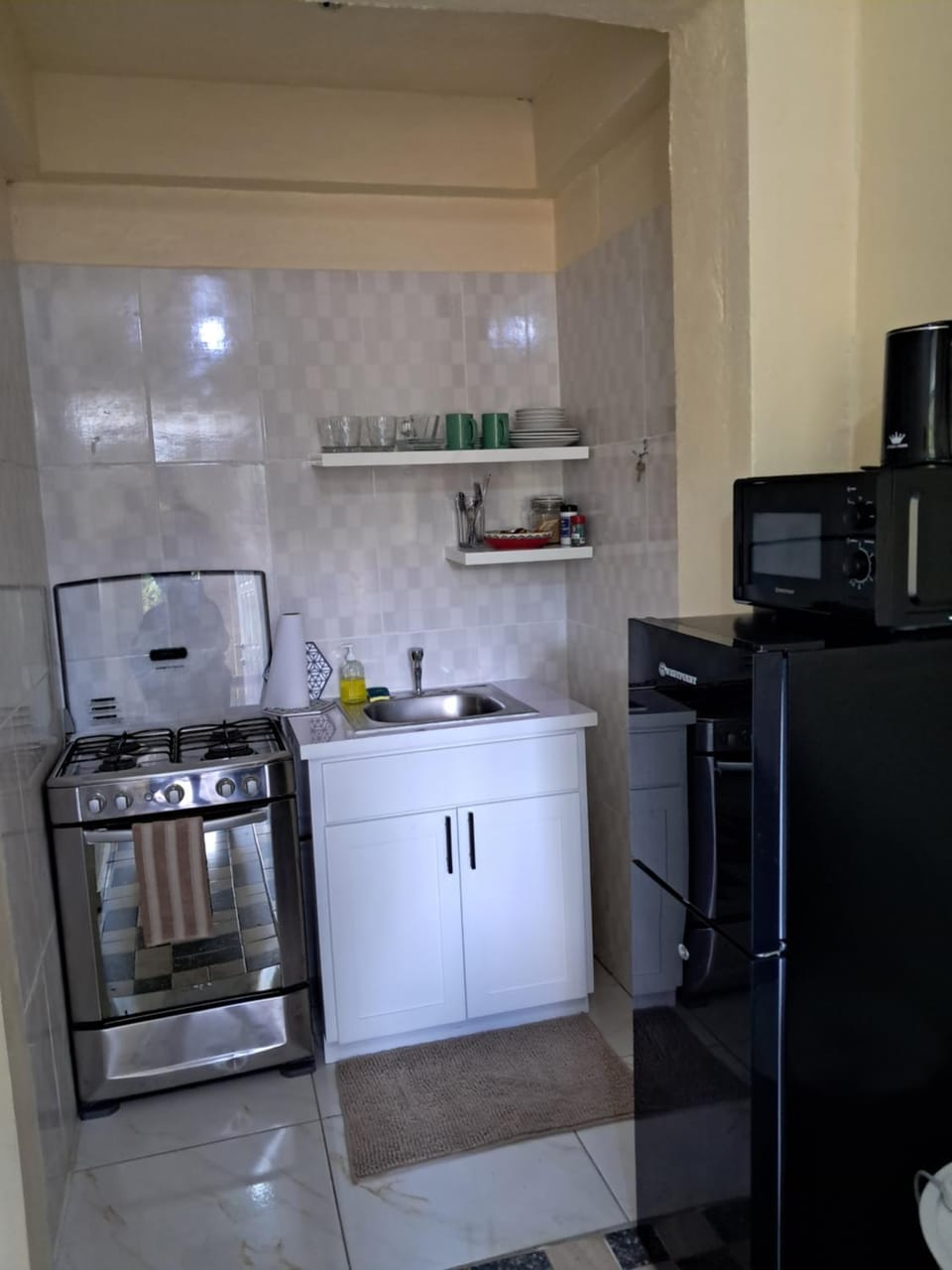 Kitchen or kitchenette