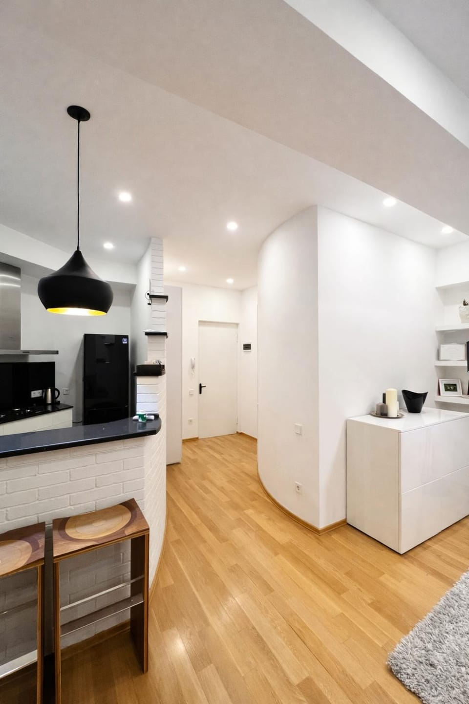 Facade/entrance, Living room