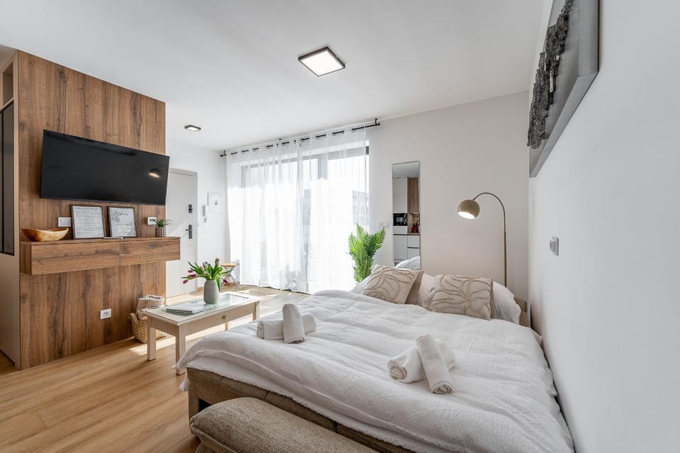 Living room, Bedroom