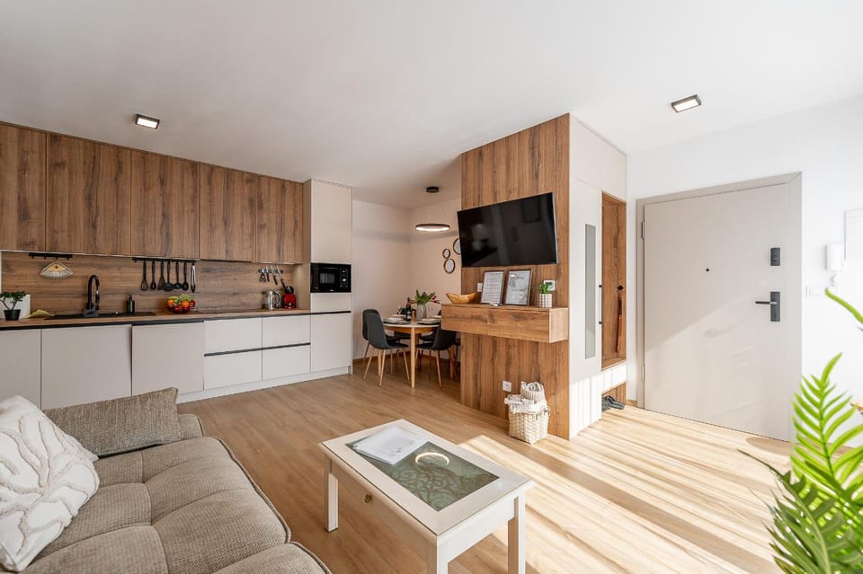 Living room, dishwasher, kitchen