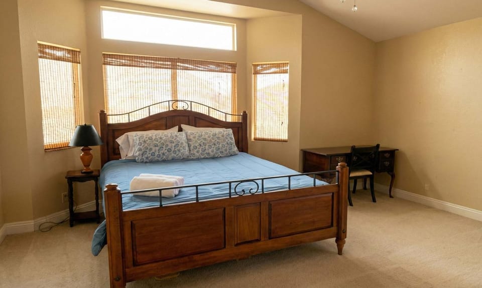 Bed, Bedroom