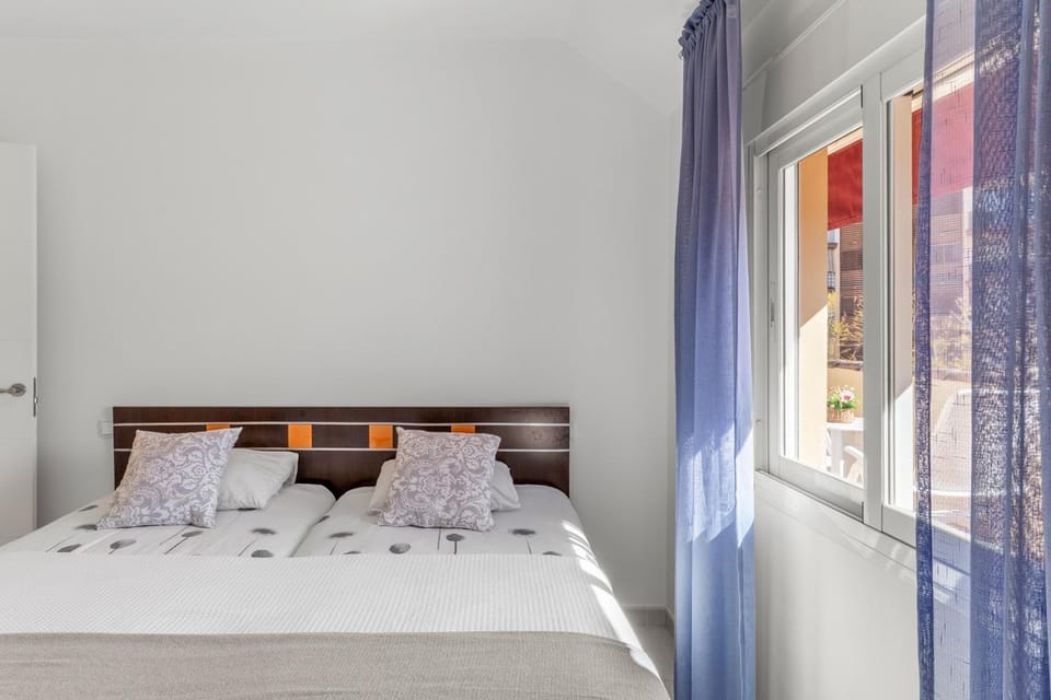 Living room, Bedroom