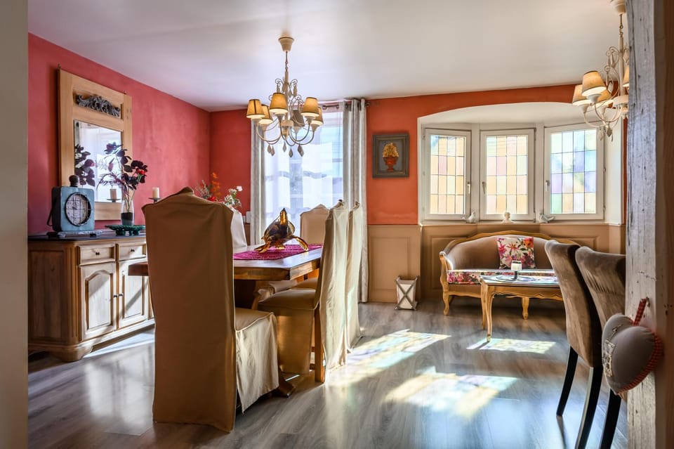Property building, Living room