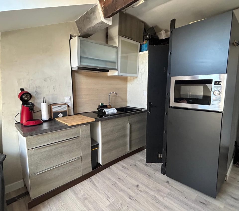Studio gare centre ville Clim Apartment in Montpellier