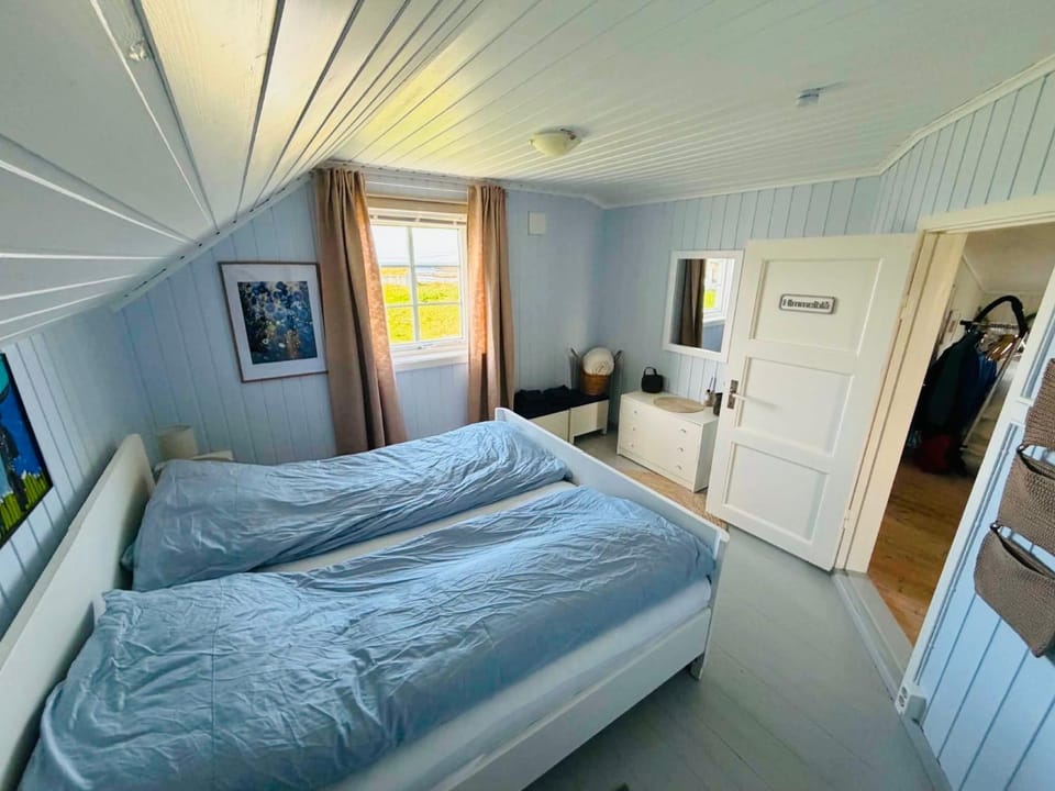 Cozy vacation home by the sea on Andøya House in Nordland, Norway