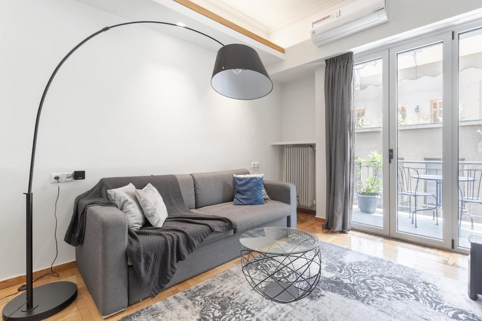 Luxury Boutique Apt in Kolonaki Near Syntagma! Apartment in Athens