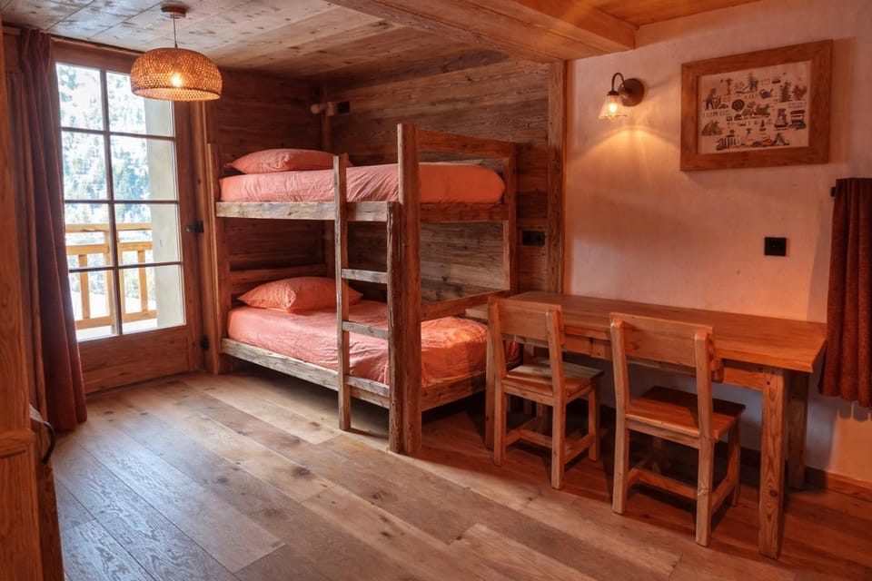 bunk bed