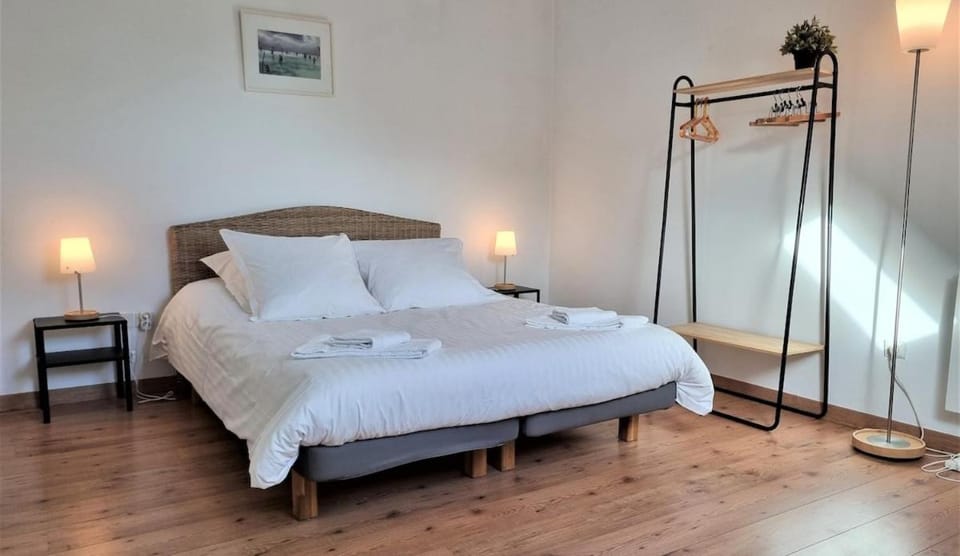 AGENCE MOMENT'APART St Louis Apartment in Lille