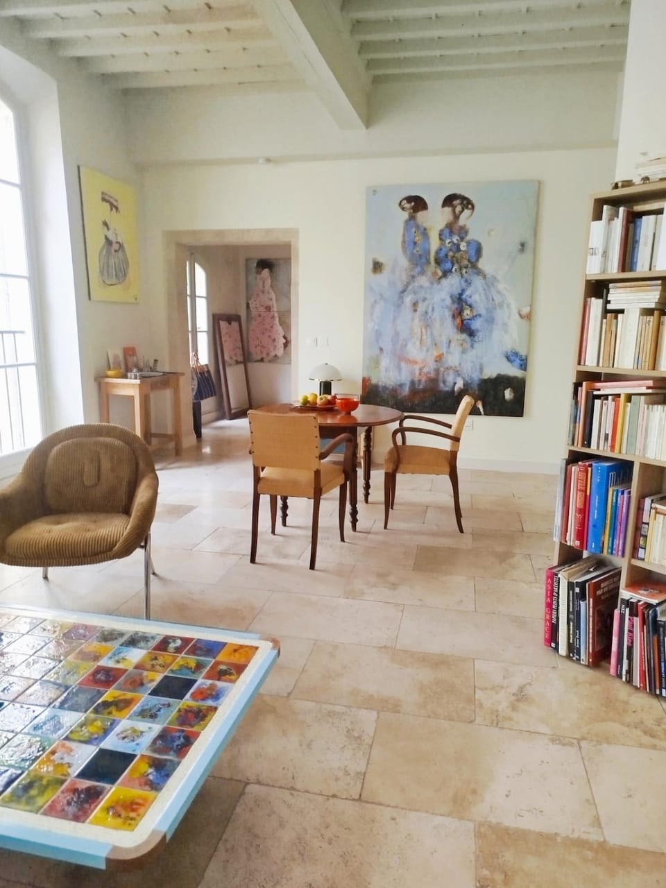 Library, Living room