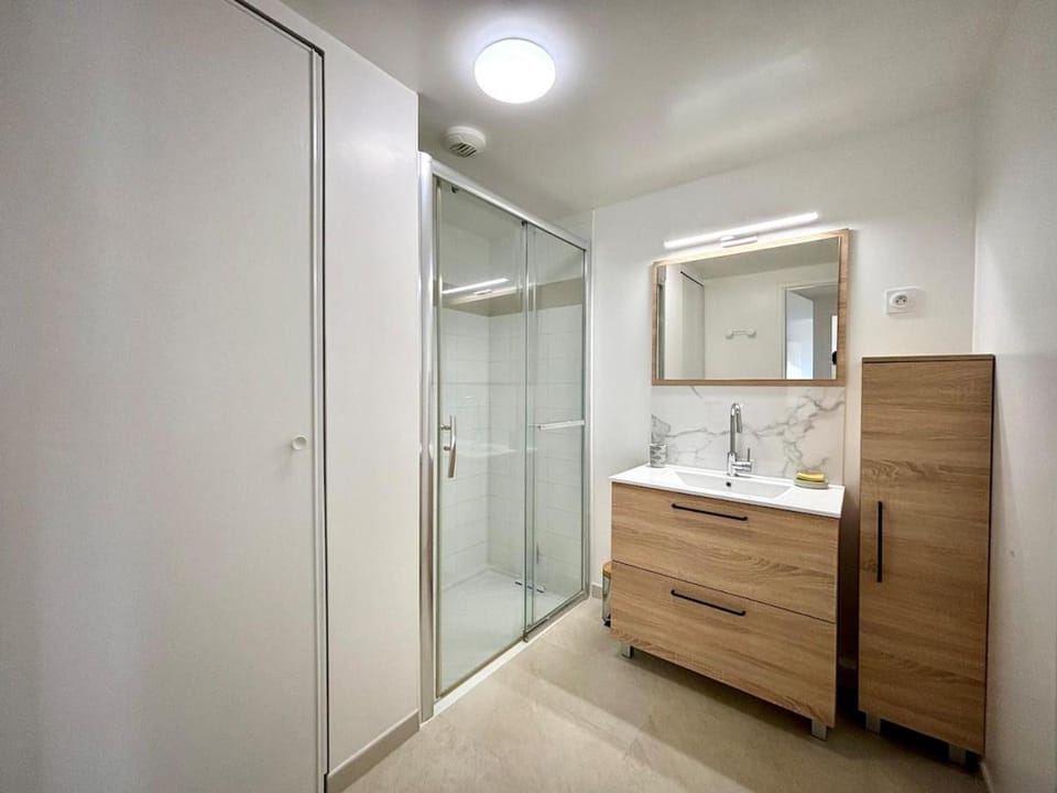 Appartement Marine Apartment in Arès