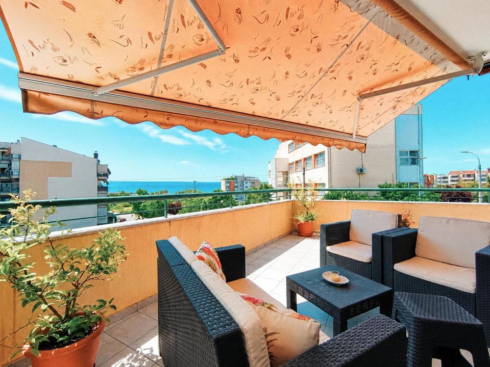 Blue Horizon SKG Apartment in Decentralized Administration of Macedonia and Thrace