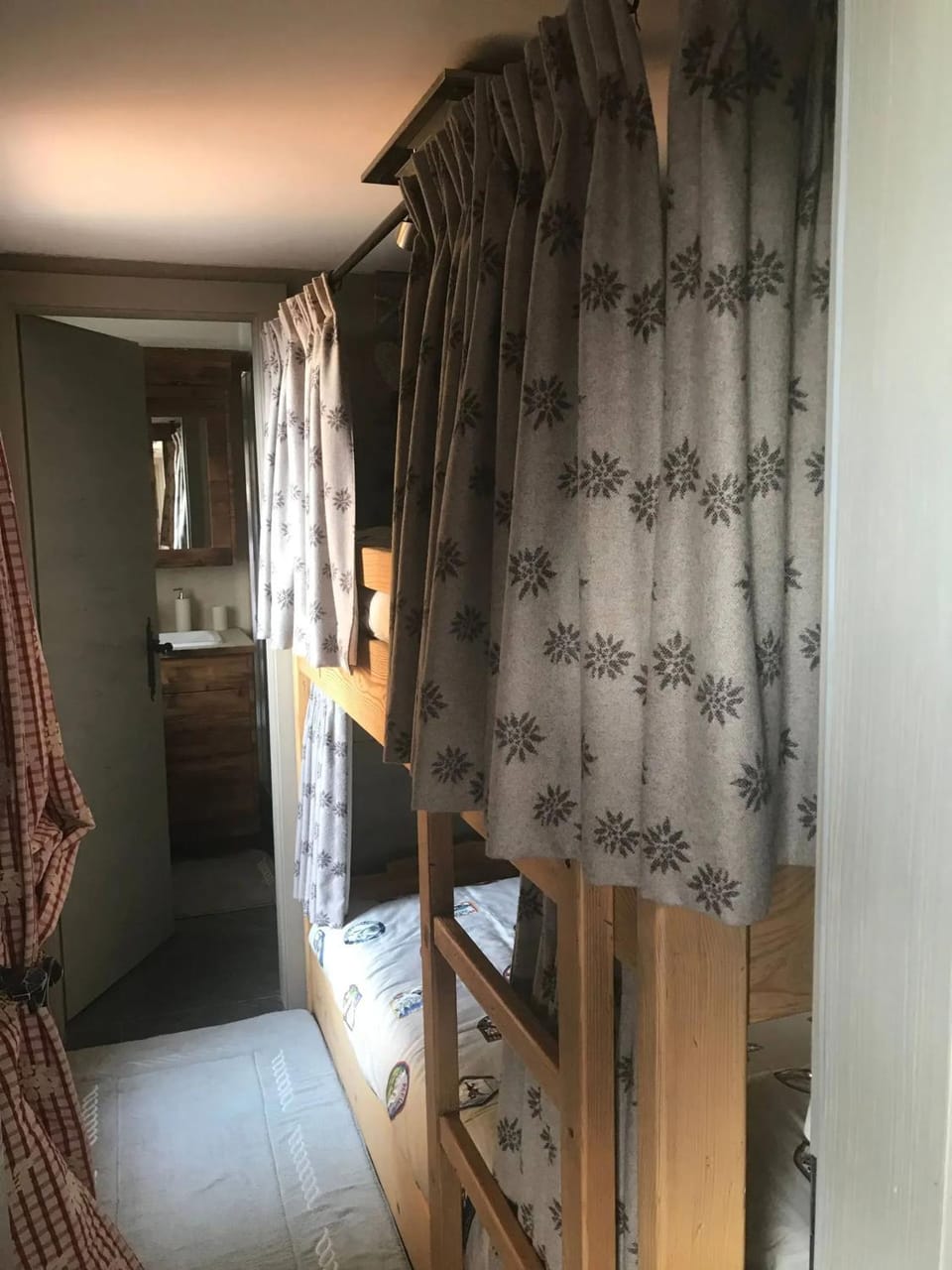 Spacious 3-Bedroom Apartment in Verbier Apartment in Riddes