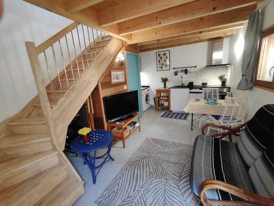 Property building, Living room