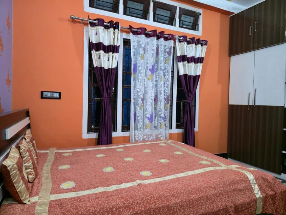 Aashiyana Residency Home Stay Vacation rental in India