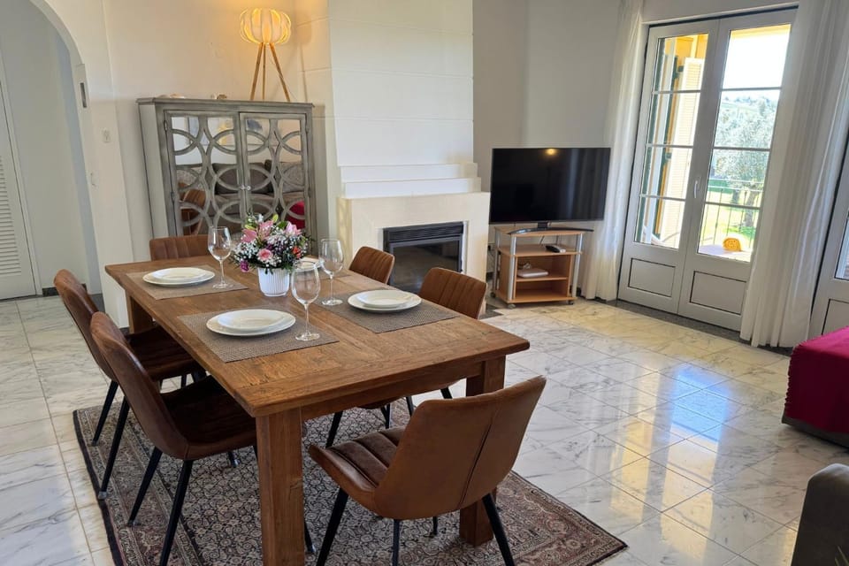 2 Bedroom Apartment with pool view at Gramacho Golf Apartment in Carvoeiro
