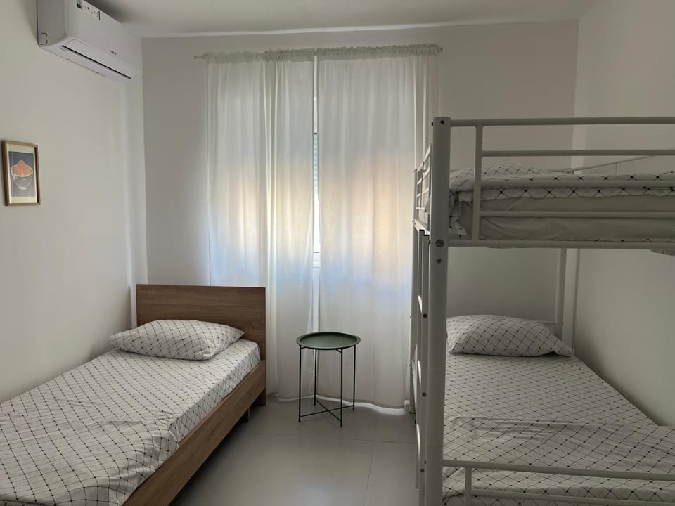Bed, Bedroom, bunk bed, air conditioner