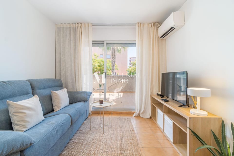 TV and multimedia, Living room, air conditioner