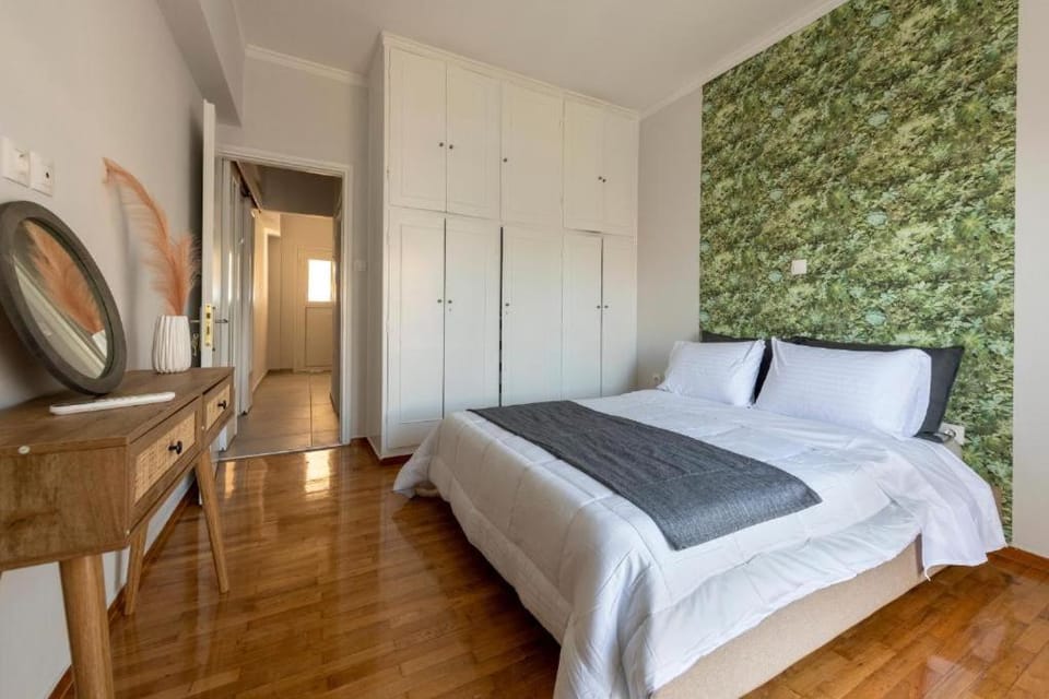 Bed, Bedroom, wardrobe