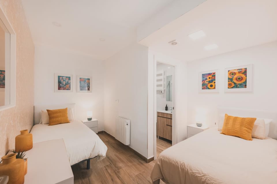 Bed, Bathroom, Bedroom