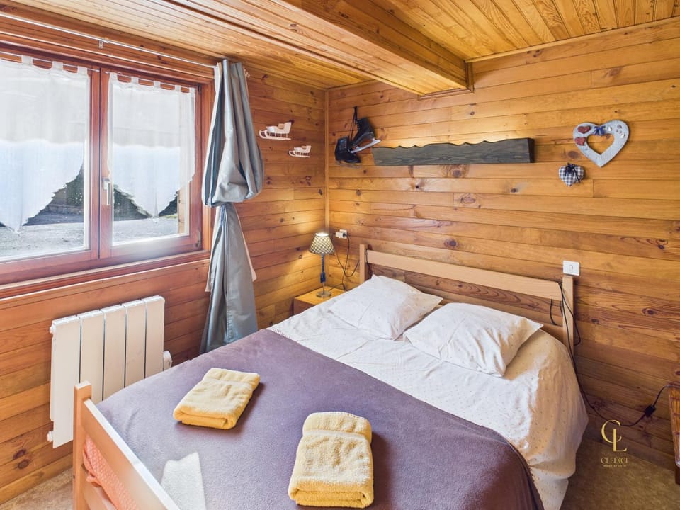 Bed, Night, Bedroom