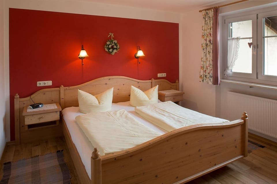 Ferienwohnung Bergblick , Hof Alpenseeblick, NesselwangAttleseeAllgäu Apartment in Bavaria