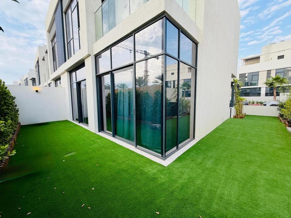 Garden, pet friendly