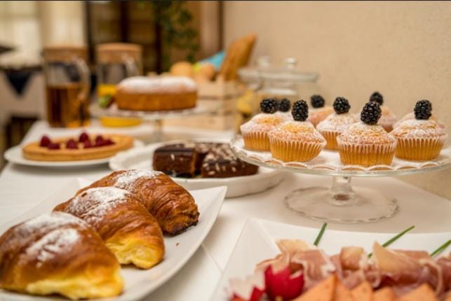 Buffet breakfast