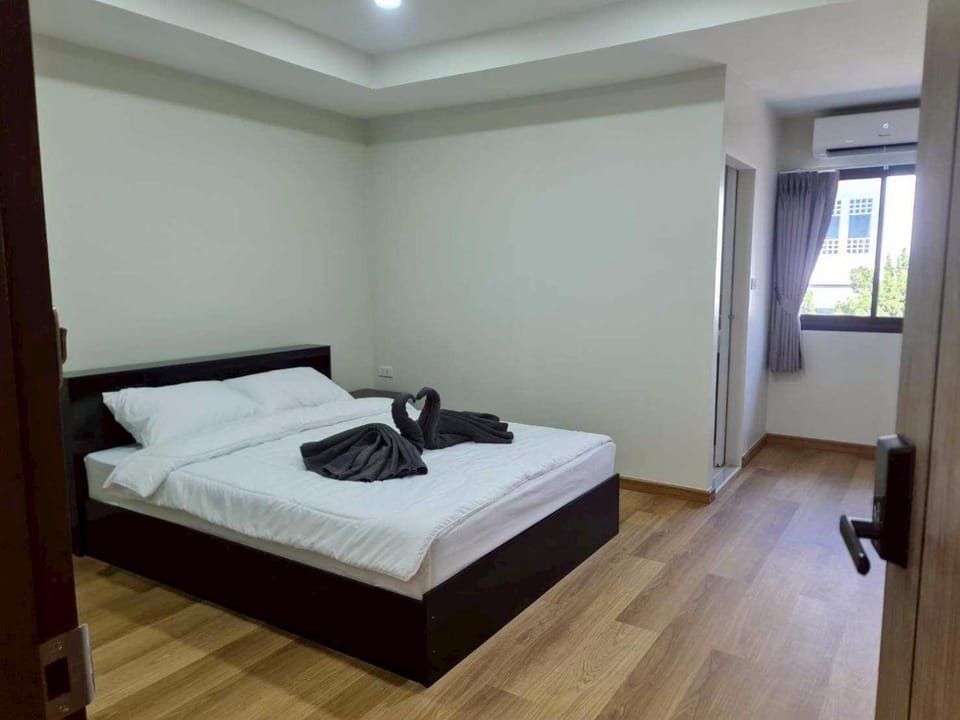 M-Well House Hostel in Bangkok