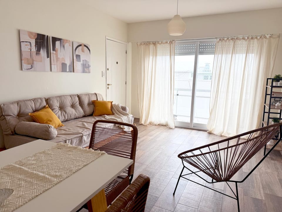 Bed, TV and multimedia, Living room, Seating area, Dining area, Sea view