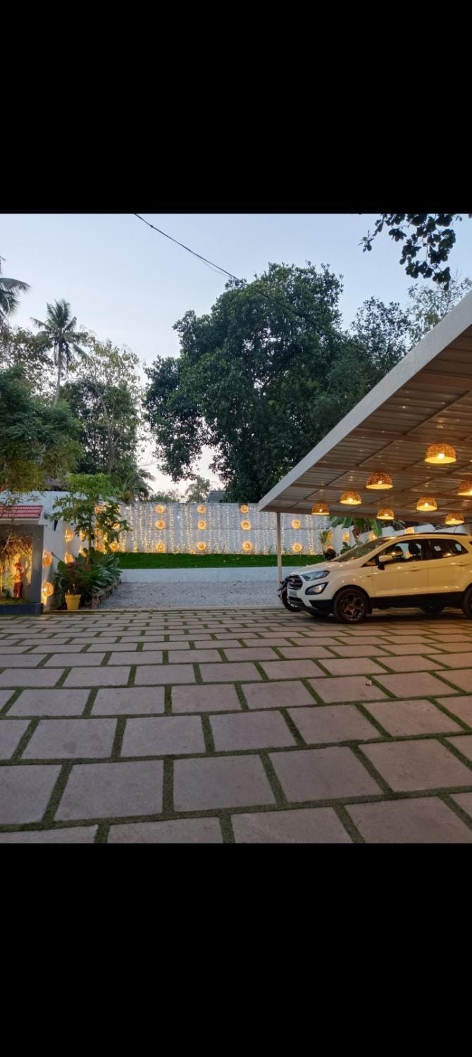 White Pearl Vacation rental in Varkala