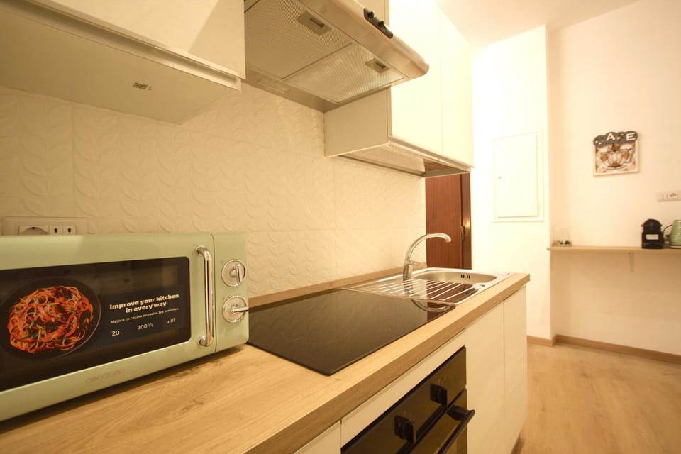 Color Vibes - Cipro Holiday Home Apartment in Rome