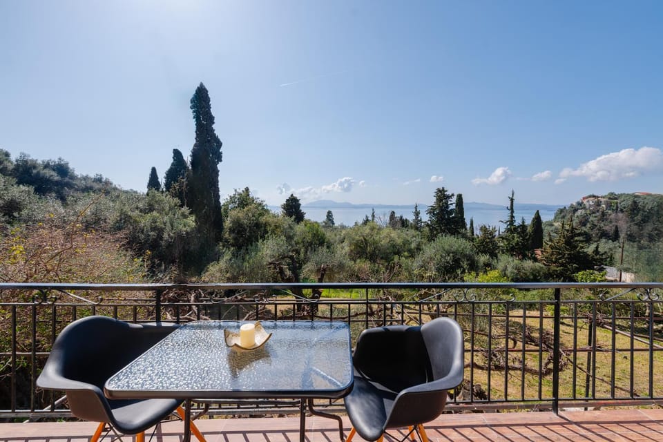Natural landscape, View (from property/room), Balcony/Terrace, Sea view