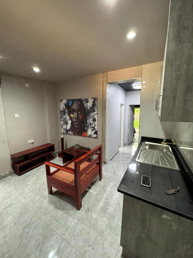 Longacres Cottage Apartment in Lusaka