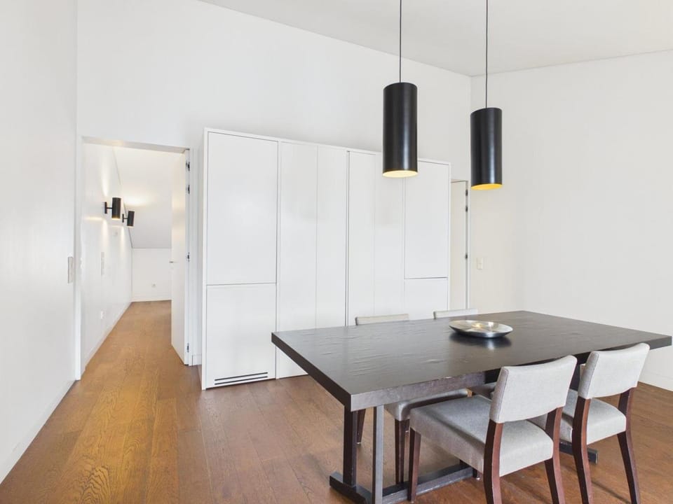 Stylish 1BR w/ Sofa Bed – Prime Cais do Sodré | By Airnest Apartment in Lisbon