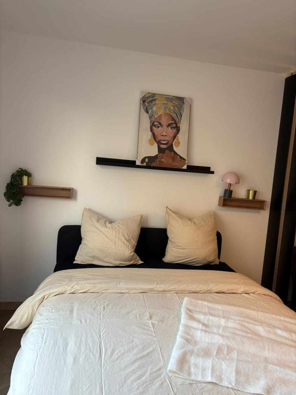 Studio Design Cosy avec Parking inclus Saint-Leu à 3 min de la gare Apartment in Île-de-France