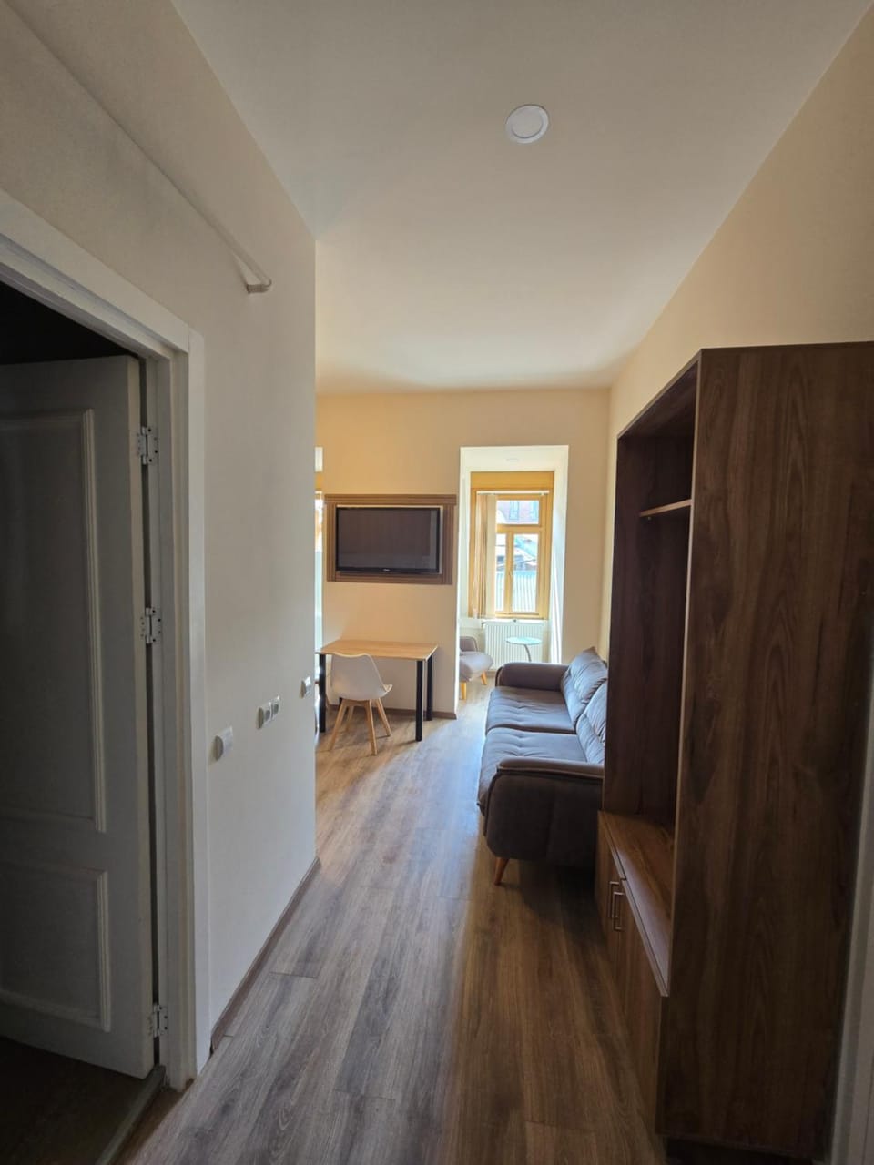 Living room, Photo of the whole room, Seating area, wardrobe