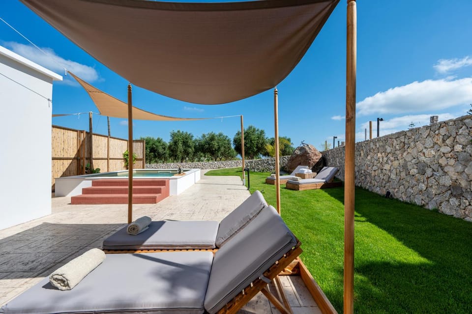 Elaionas Luxe with Private Pool Apartment in Mastihari