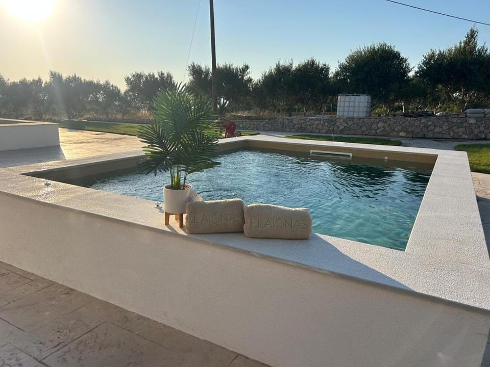 Elaionas Luxe Stay with Private Pool Apartment in Mastihari