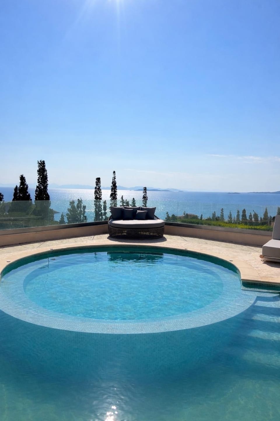 Seaview Villa Resort Lagonissi - Walk to Beach Villa in East Attica Regional Unit, Greece